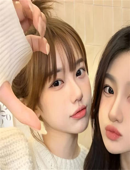 如何欣赏《三个女儿把老妈宠翻天》？观影前必读教你理解主题思想与哲学内涵 拓展思维视野